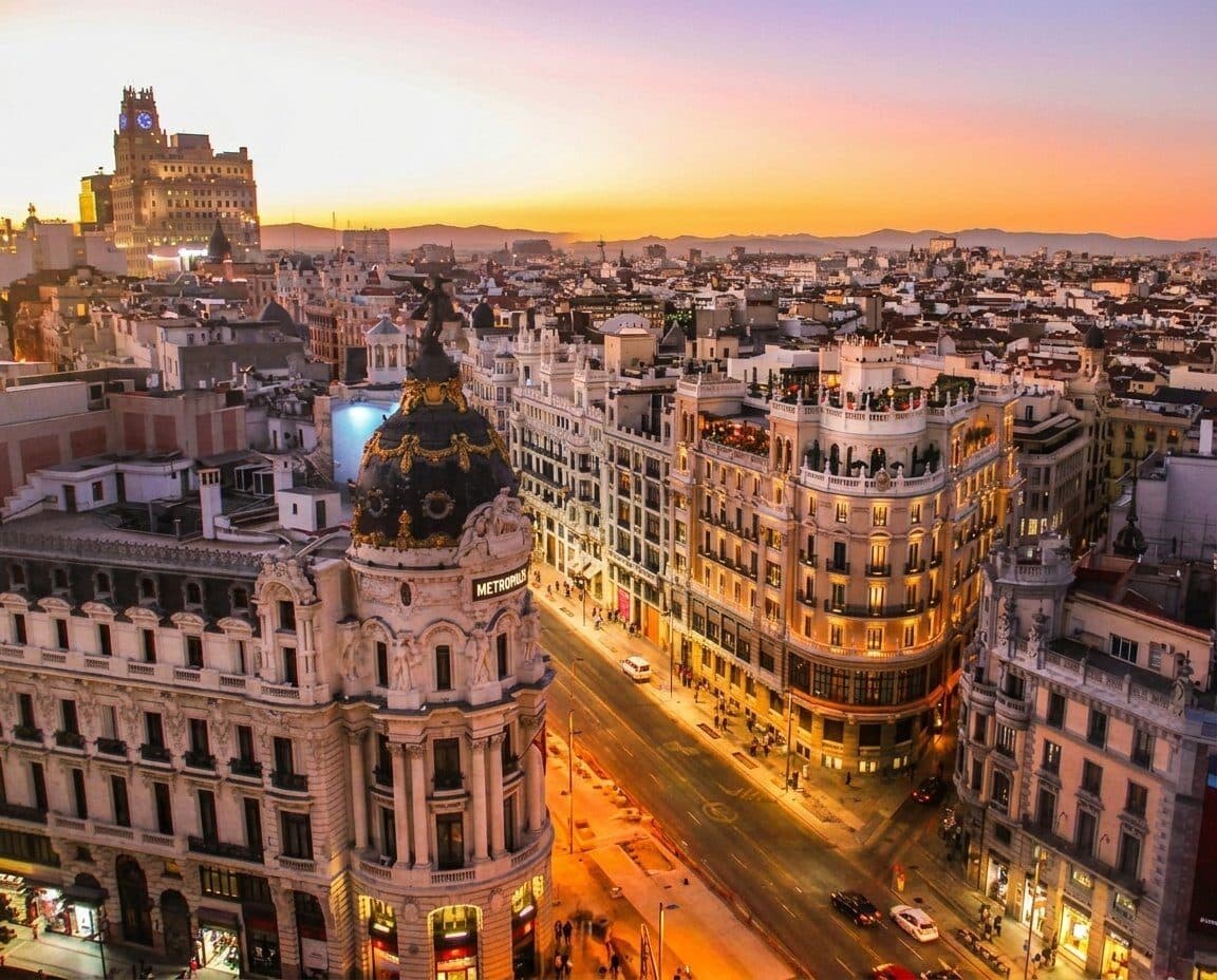 Experiencia de viaje en Madrid · Burdeos · Valle del Loira · París